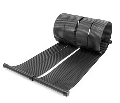 Solar pool vacuum cleaner keeps my pool clean