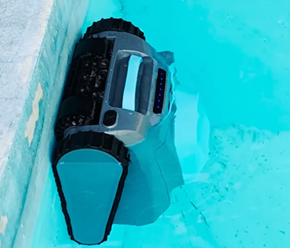 Pool Electric Vacuum Cleaner Ideal for both In-Ground Pools and Above