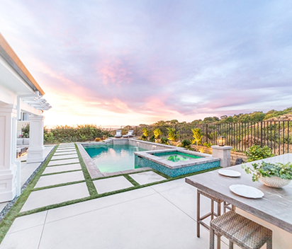 Effortlessly maintain a pristine pool with pool vacuum cleaners 