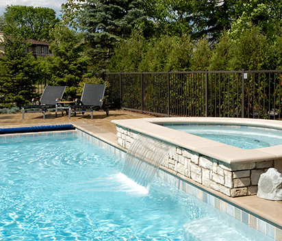 Safe Pool Vacuum Brushes for Concrete and Vinyl Pools in 2025
