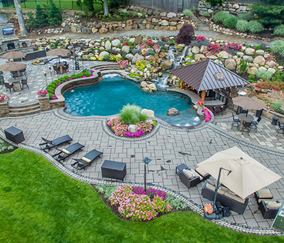 Cordless Freedom: Why a Robotic Pool Cleaner Makes Pool Maintenance Effortless
