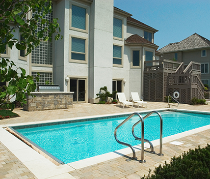 Quiet vs. Loud Pool Vacuums: Why Silent Operation Matters