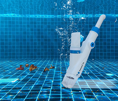 SPA Cleaning Made Easy: Using a Portable Pool Vacuum for Hot Tubs